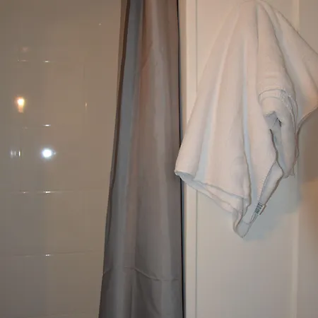 Hotell De Normandie 2*