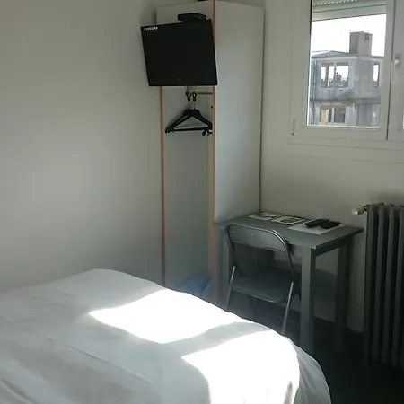 Hotel De Normandie 2*