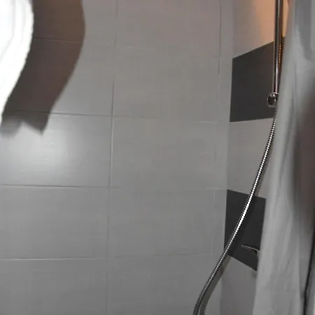 De Normandie Hotel 2*