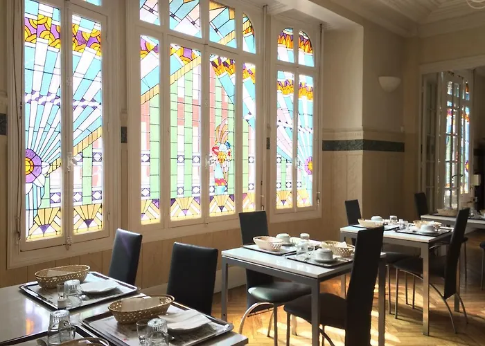 De Normandie Hotel 2*